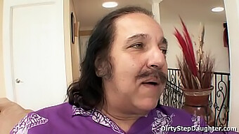 Pria Beruntung Ron Jeremy: Bercinta Dengan Putri Tirinya Yang Manis, Lynn Love